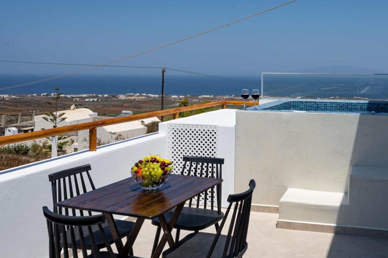 Theophrasti Suites Foinikia  Экстерьер фото