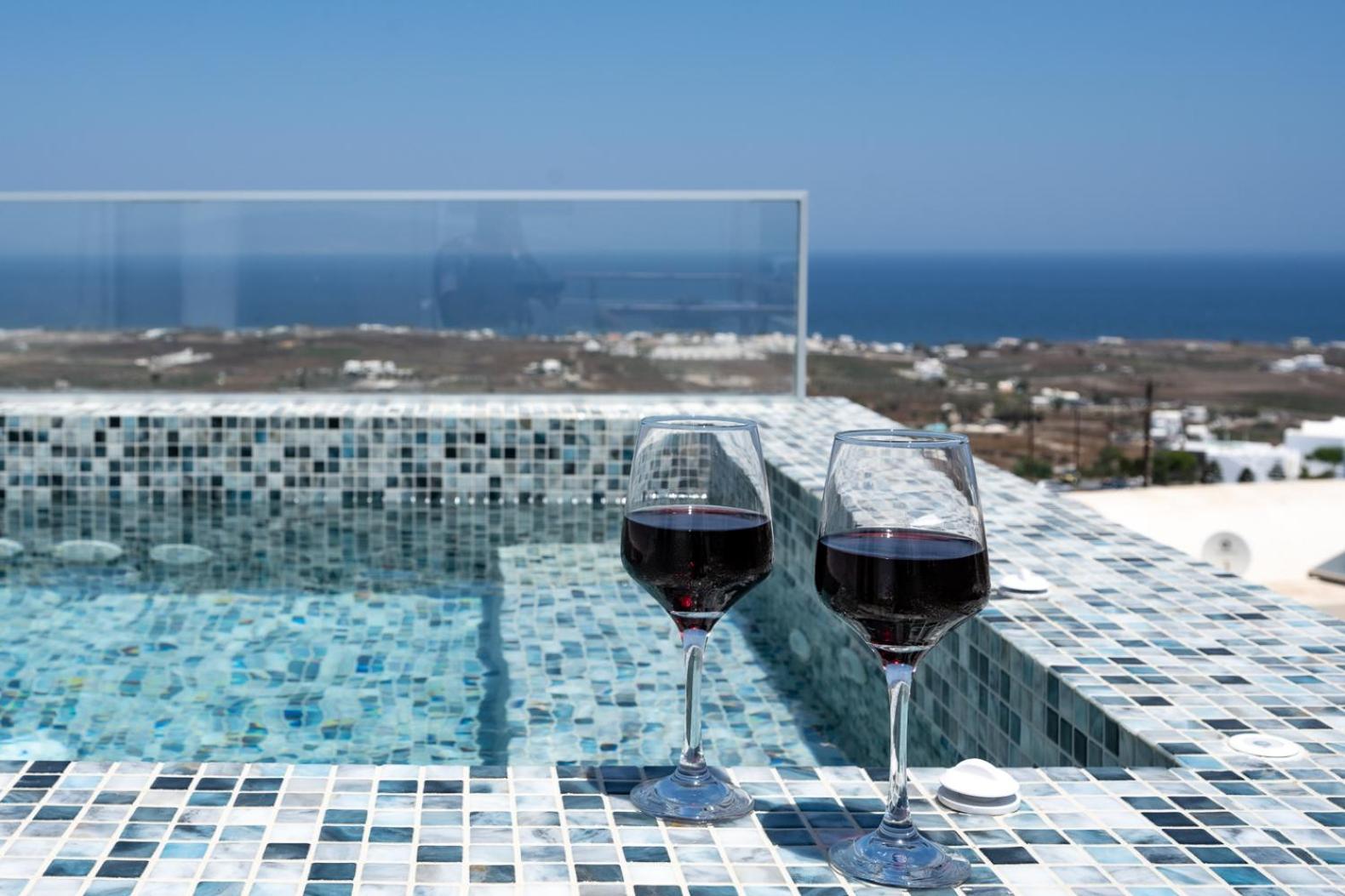 Theophrasti Suites Foinikia  Экстерьер фото